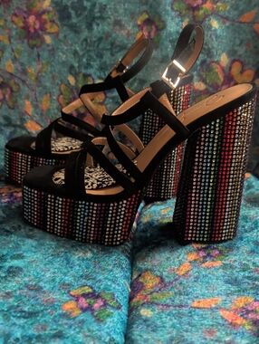 Jessica Simpson Black Platform Heels with Multicolor Crystal Embellishment, 8